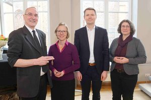 Vier kirchliche Personen im Haus der Kirche in Rendsburg
